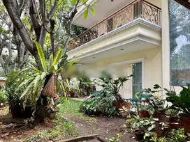 Rumah 2 Lantai Baru SHM di Panglima Polim, Jakarta Selatan