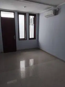 Rumah Bagus 1 Lantai Siap Huni Di Alam Segar Pondok Indah