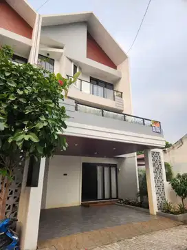 Dijual Rumah Baru Dalam Townhouse Di Kahfi 1 Jagakarsa Jakarta Selatan