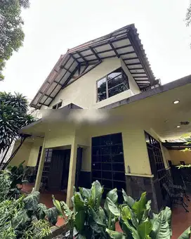 Rumah Hitung Tanah di Pondok Indah, Jakarta Selatan