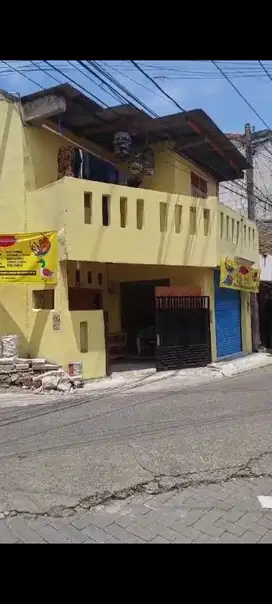 rumah 2 lt kamar tidur 3 Tangerang