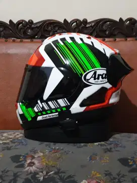 Helem arai rx7x J Rea