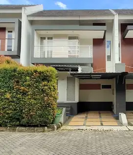Rumah Full Furnished di Rancamaya Golf Bogor