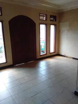 Rumah 2 lantai dekat STT Telkom Buah Batu