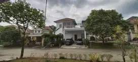 Di jual Rumah 2 lantai  minimalis Argenia Sentul city