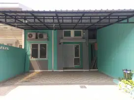 DISEWAKAN. RUMAH CLUSTER KAMPUNG SEMAWIS, UNIMUS. KELUARGA / MAHASISWI