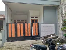 Rumah baru posisi pojok siap huni di komplek Cipondoh makmur Poris