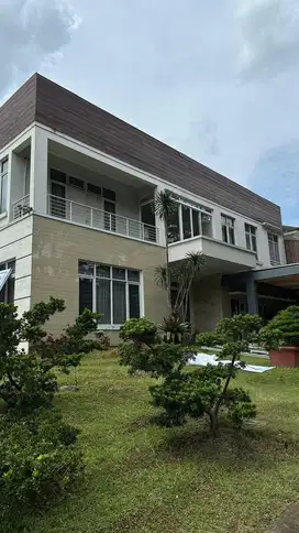 Rumah Mewah The Green BSD Ada Pool Garden Gazebo READY To Move IN!