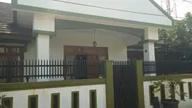 Dijual Rumah Cisaranten  cocok untuk Tempat tinggal