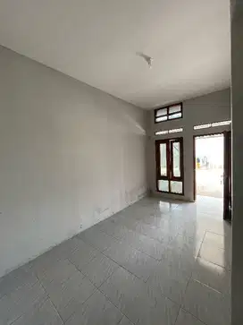 DIJUAL RUMAH BARU READY SIAP HUNI DEKAT STASIUN CILEJIT