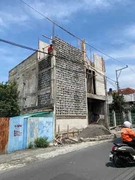 Kos Exclusive Proses Bangun Di Pugeran, Struktur 3 Lantai