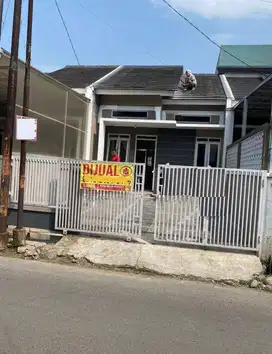Dijual Rumah Baru Cocok Juga untuk Usaha di Cisaranten