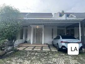 Dijual Rumah 1 lantai Semi Furnished Di Citra Gran  Cibubur