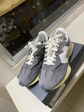 New Balance U327WRF