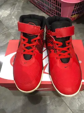 Nike basket hustle D9 original