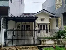 Rumah di jual di Graha Bintaro