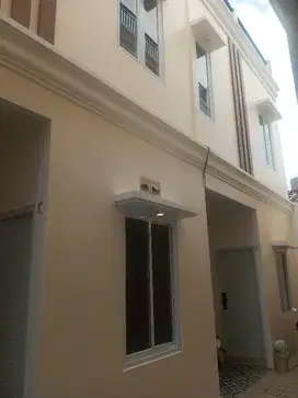 Rumah pasar Minggu Kebagusan 2,5 lantai selangkah ke Ragunan