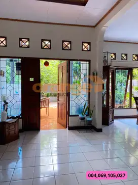 Dijual Murah Rumah Cantik Deket Bakmi Golek Cawang Jakarta Timur