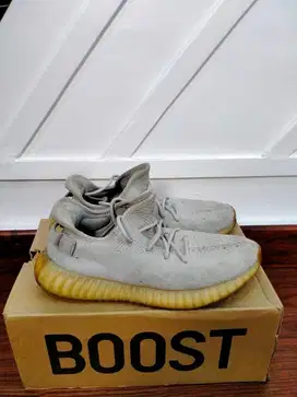 Yezzy 350 V2 Sesame