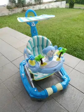 Babywalker Spacebaby warna biru (New)