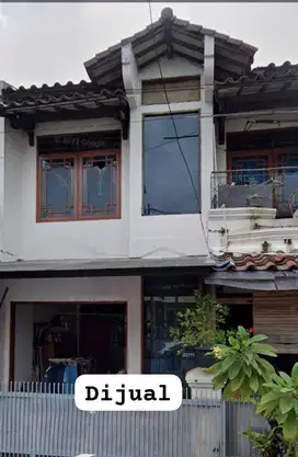 Dijual Rumah Lokasi Strategis di Komplek ELIT