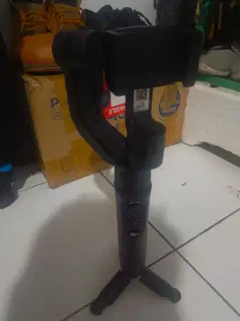 Stabilitazer brica untuk HP (cocok buat ngevlog)