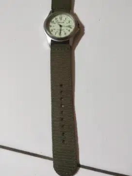 Jam tangan analog Telva sport