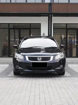 Accord VTI 2008 hitam
