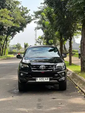 Toyota Fortuner VRZ TRD 2018