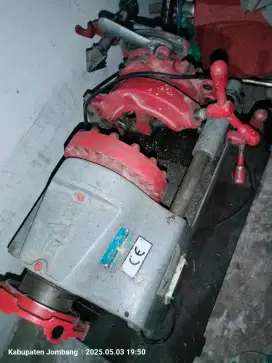 Alat kerja proyek mesin senai