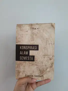 Album Buku Konspirasi Alam Semesta