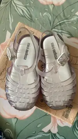 Sepatu mini mellisa