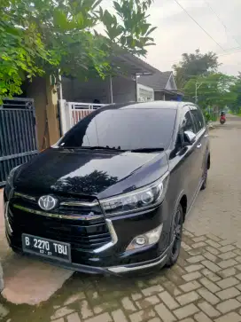 innova VENTURER disel matic