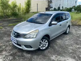 Pajak Panjang Nissan Grand livina 1.5 SV Bensin-MT 2016 Silver WWH
