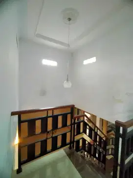 Rumah Dalam Komplek 2 Lantai Legalitas SHM Bogor