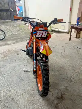 MINI TRAIL LENKA RC 69