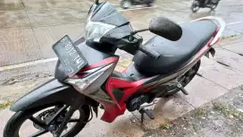 Supra x 125 helm in  fi fuel injection