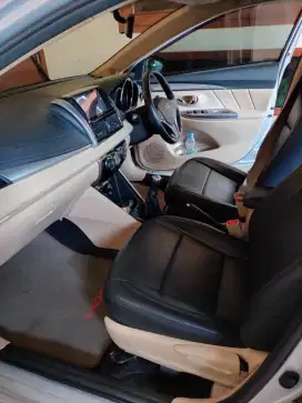 Di jual mobil km rendah