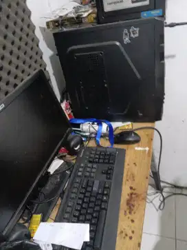 1 paket komputer nyala
