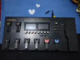Boss GT 100 / GT100