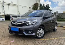 [OLXmobbi] Honda Brio Satya 1.2 E Bensin-MT 2022 Abu-abu