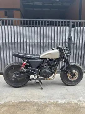 Caferacer Basic Pulsar 180 cc