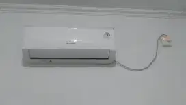 AC SHARP 1/2 pk
