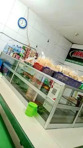 Dicari karyawan warteg kharisma bahari