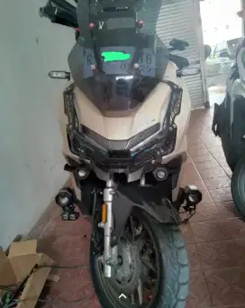 Adv 160 brown abs 2024