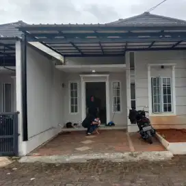 Permeter kanopi baja ringan
