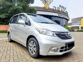 SANGAT TERAWAT !! HONDA FREED S AT 2013 SILVER