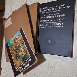 Buku Katalog koleksi presiden Sukarno II,III,V