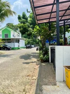 Kos Putri AC Ekonomis