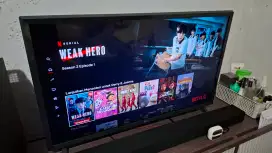 LG SMART TV 32 INCH DIGITAL LED 32LM570BPTC SANGAT MULUS